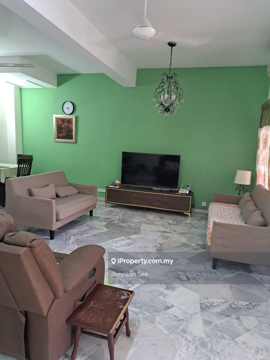 Fully Furnished Move In Condition Unit