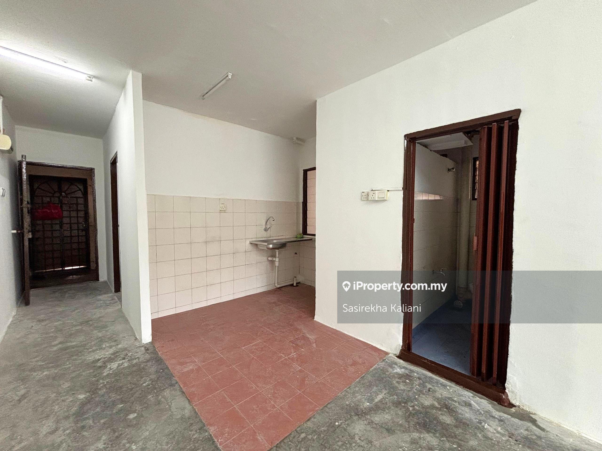 Apartment Harmoni, Damansara Damai For Sale