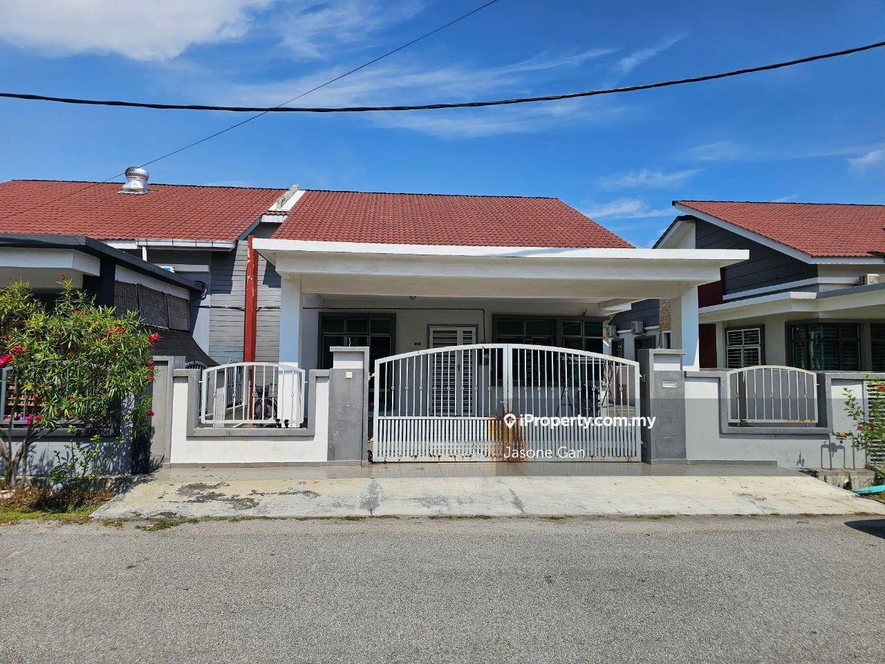 Single Storey Semi D 40 X 80 In Tanjung Minyak Perdana For Sale