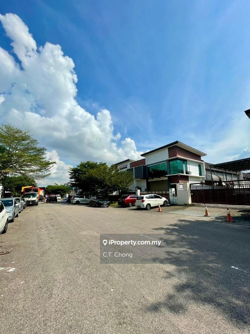 Kempas Utama Industrial Park 1.5 Storey Cluster Factory