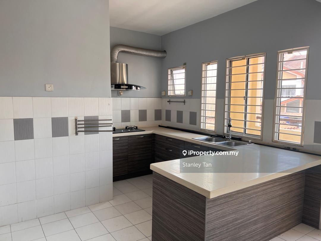 Amansiara Townhouse For Sale