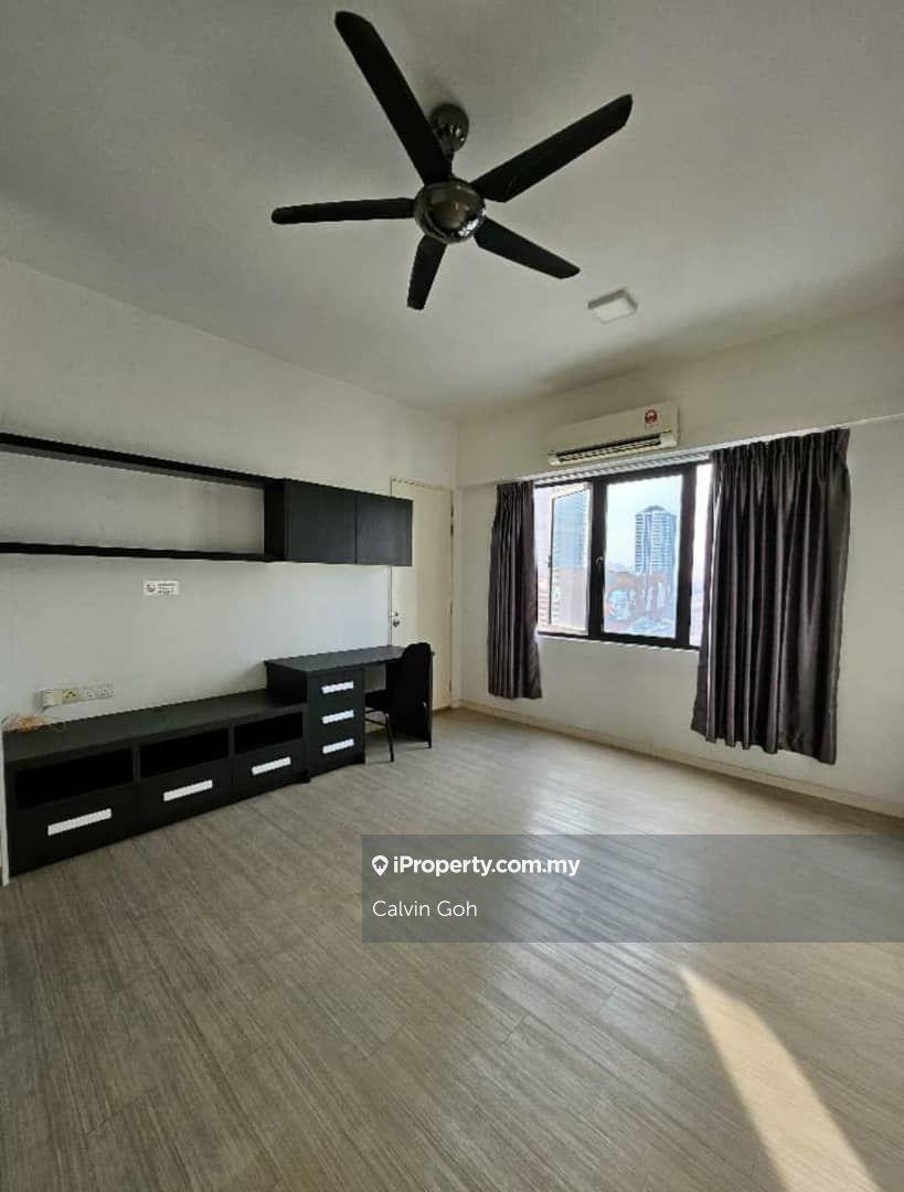 The grand Kelana jaya Studio unit Near Paradigm Mall