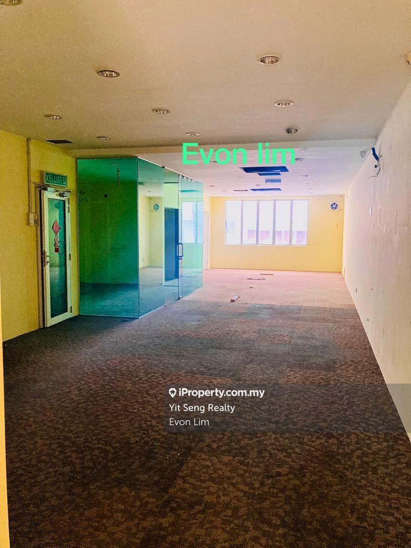 Shop-office for Rent