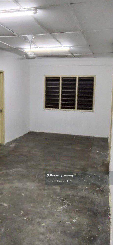 Top Floor Unit Pangsapuri for Sale