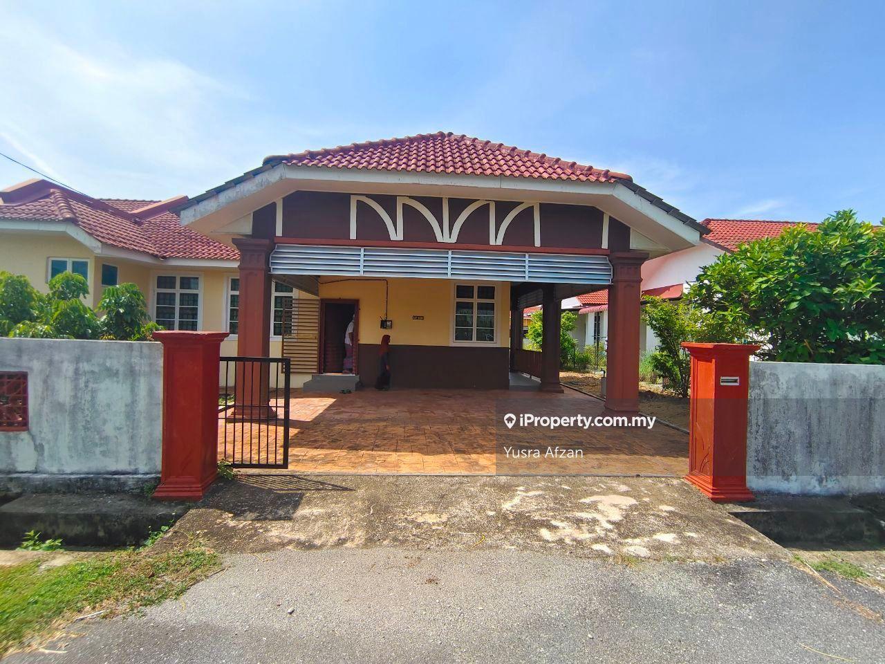 Rumah Berkembar (Semi D) Taman D' Kenjing, Seberang Jerteh