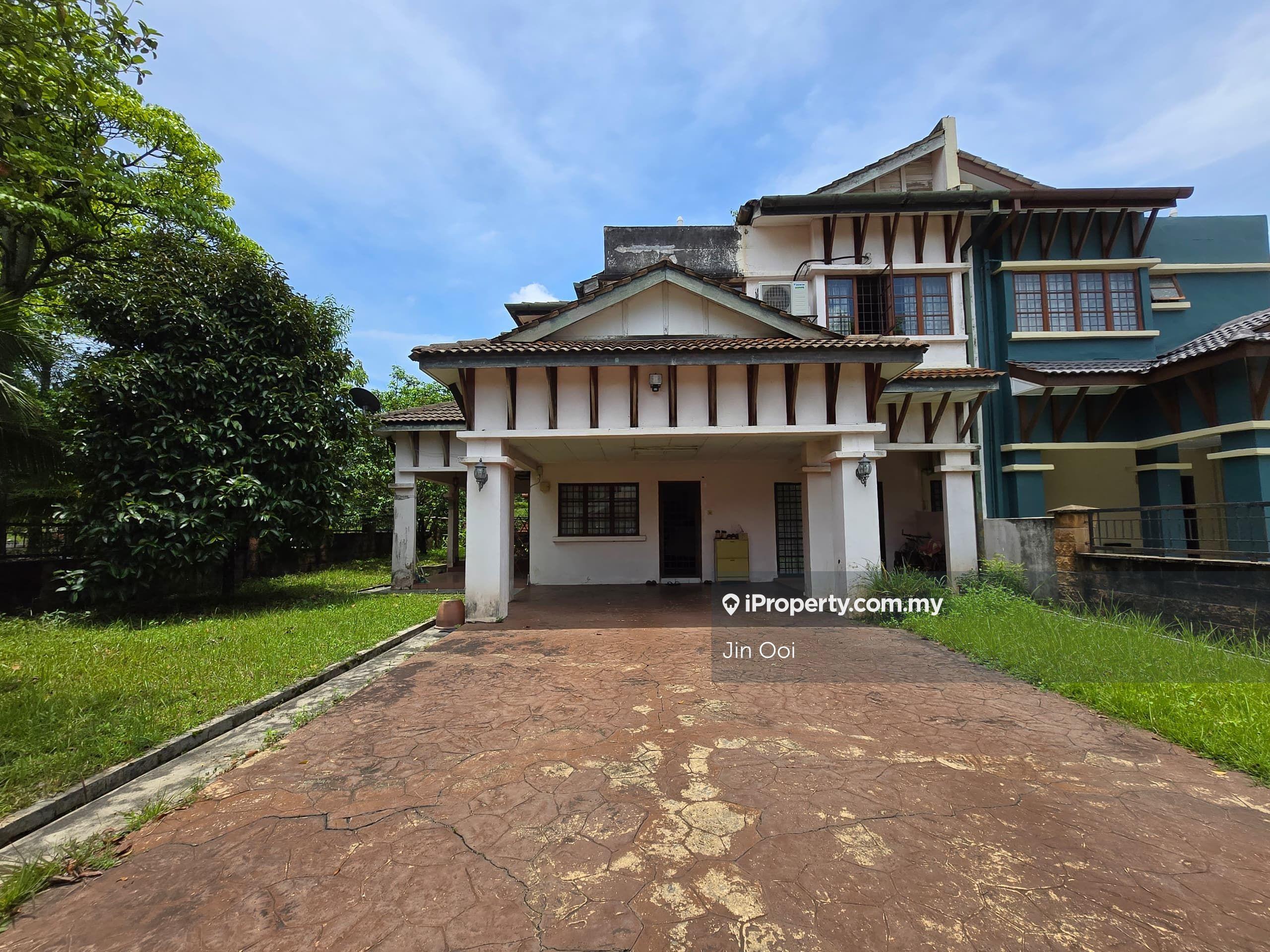 Bukit Jelutong 2 Storey Linked Terrace House For Sale