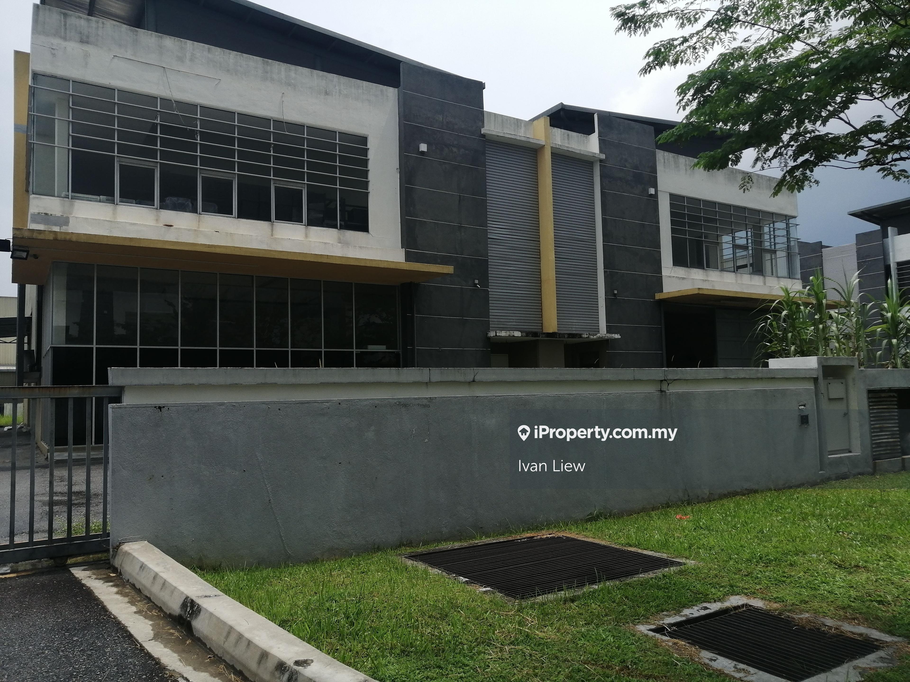 Semi-D factory for Rent