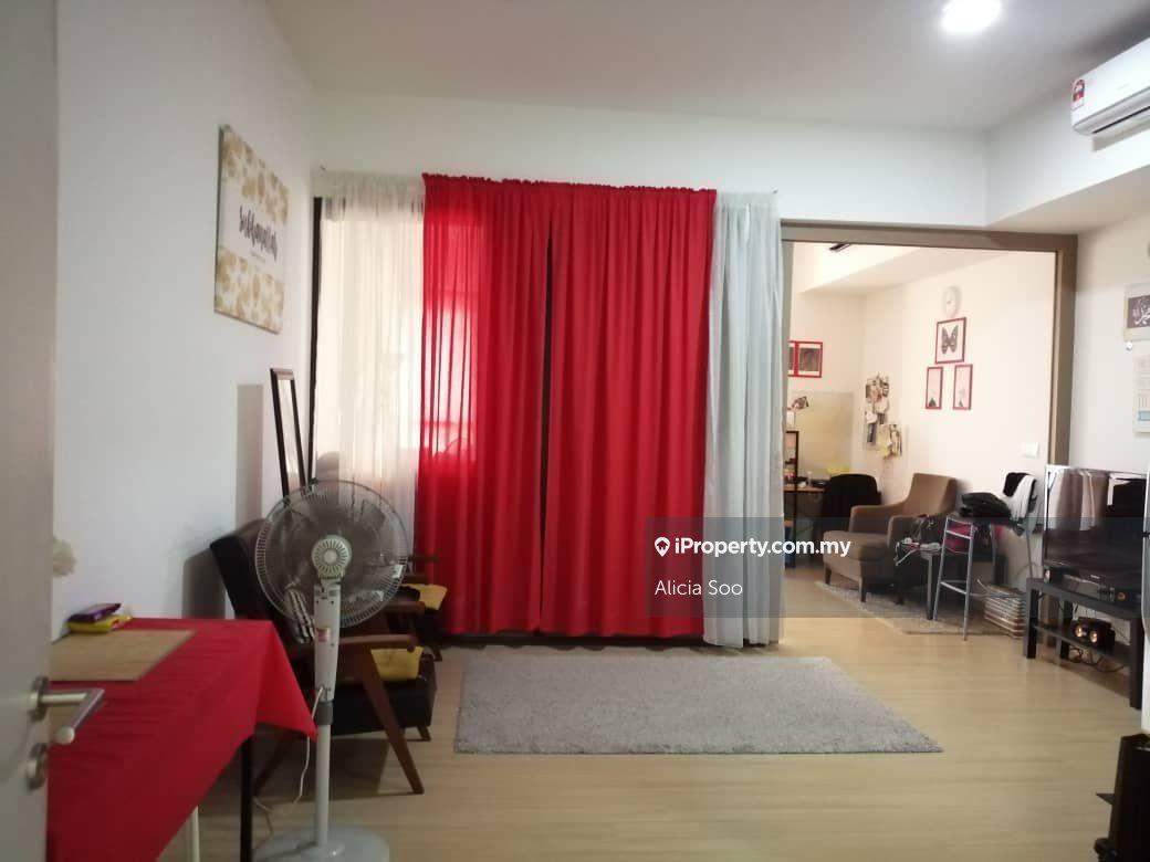 D'sara Sentral Studio unit for sale!