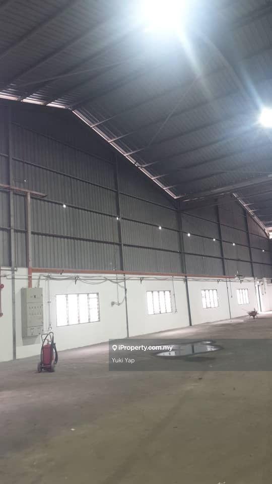 Factory with cf for rent @ Kg Baru Subang