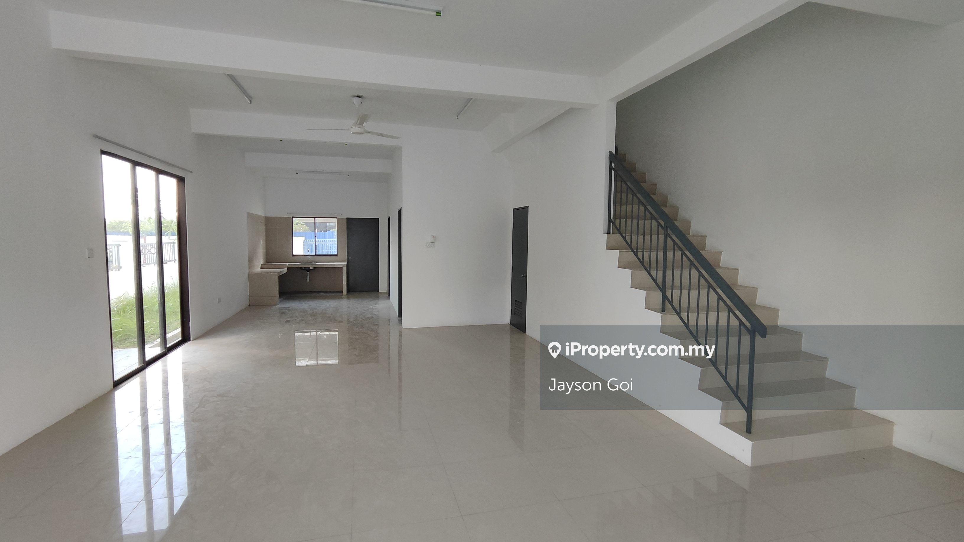 Rawang, Taman Scientex Rawang, 2sty Semi-D 4rooms Freehold For Sale