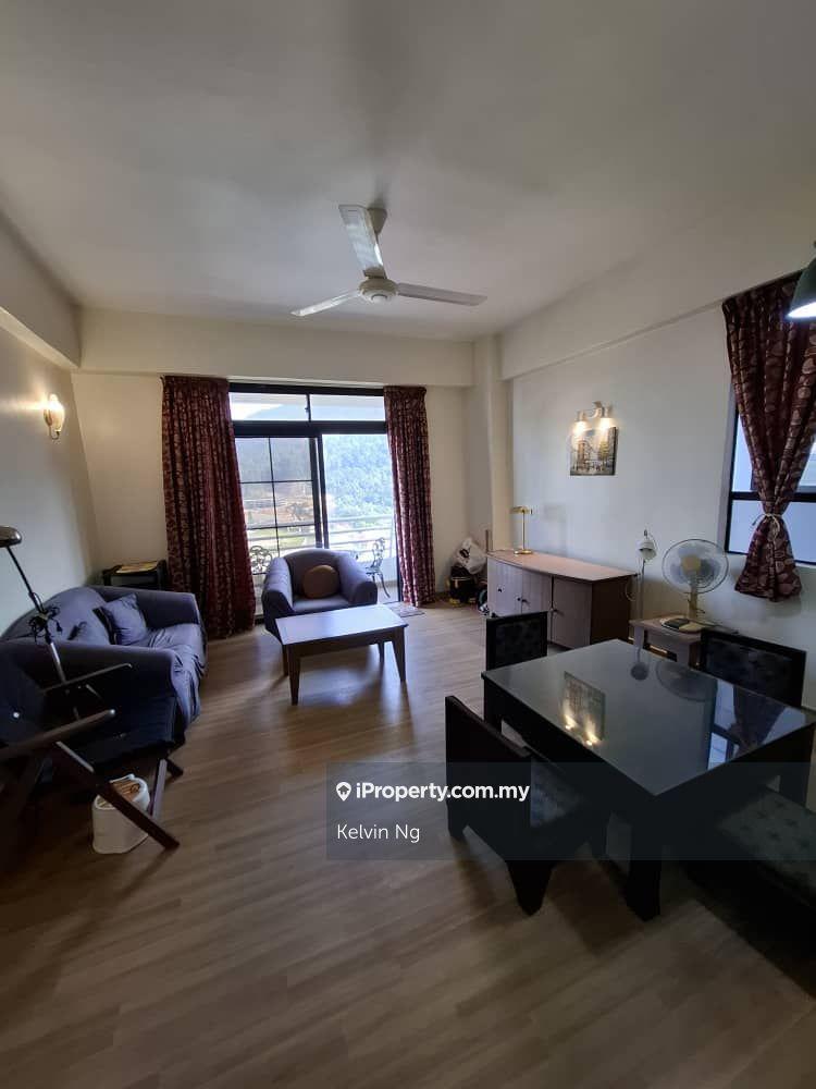 Newly furnished unit