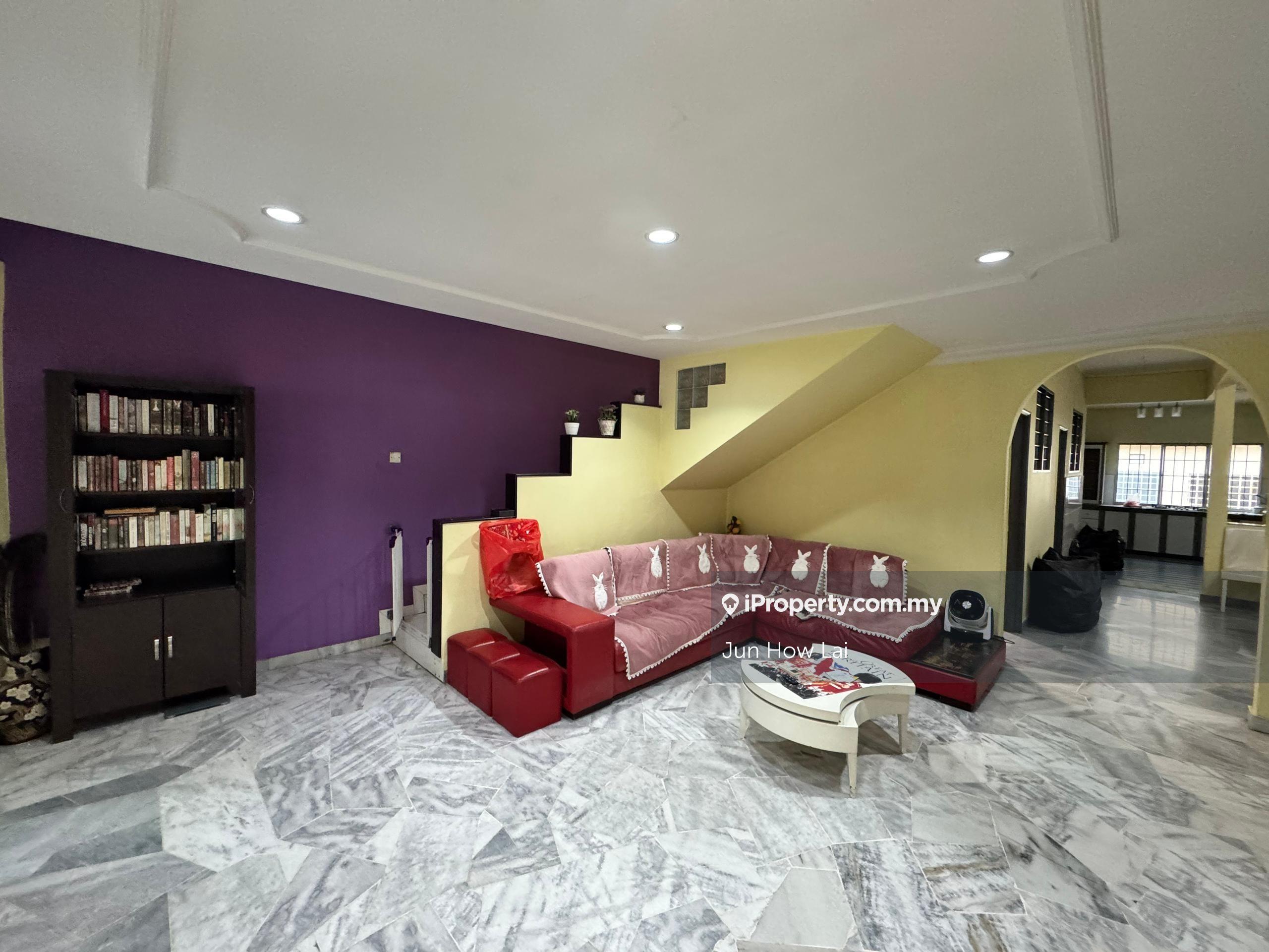 Bandar Sri Damansara 1.5 Storey Landed House for Sale