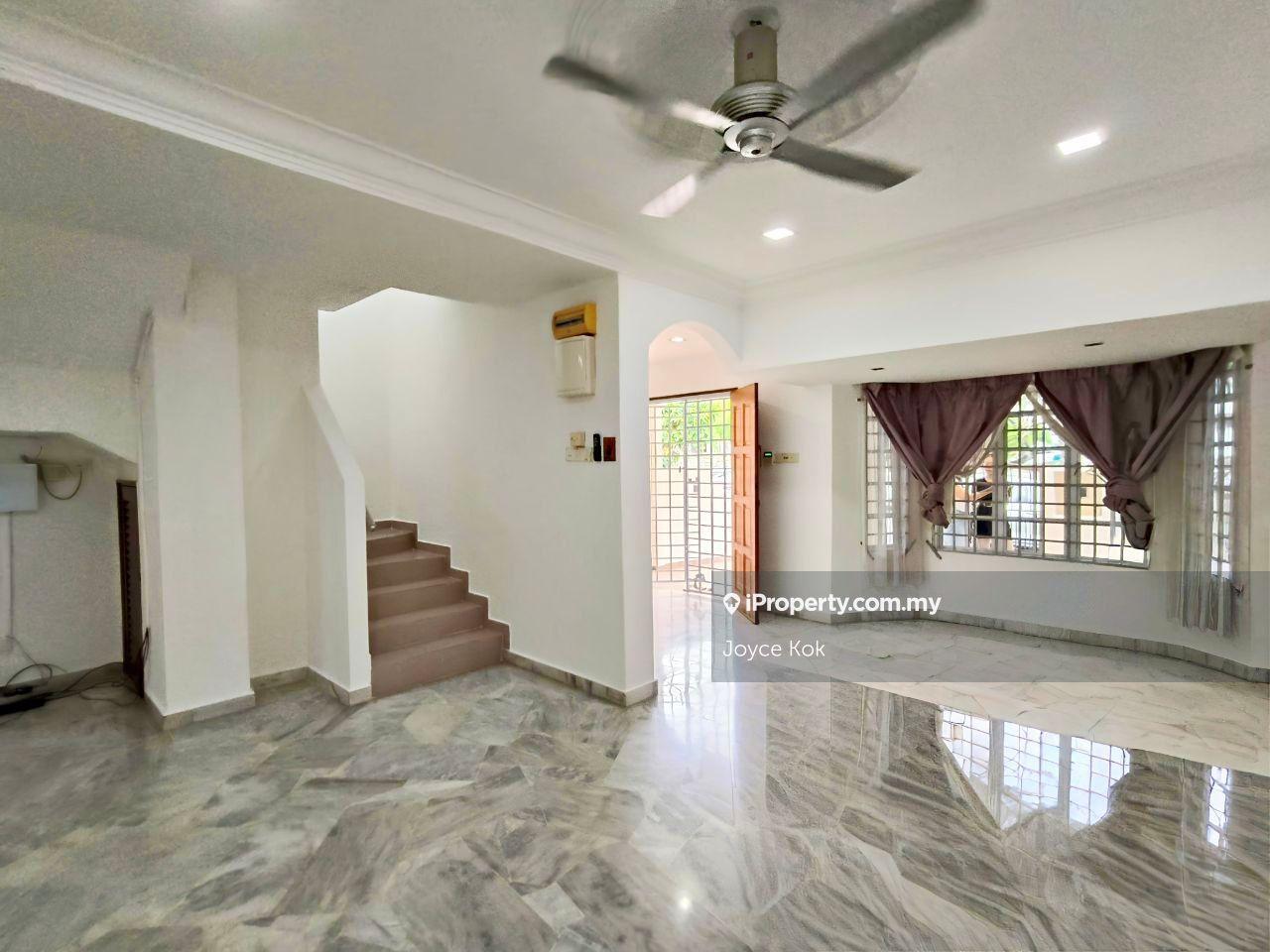 Many units on hands within USJ /SS, whatsapp  your requirements.