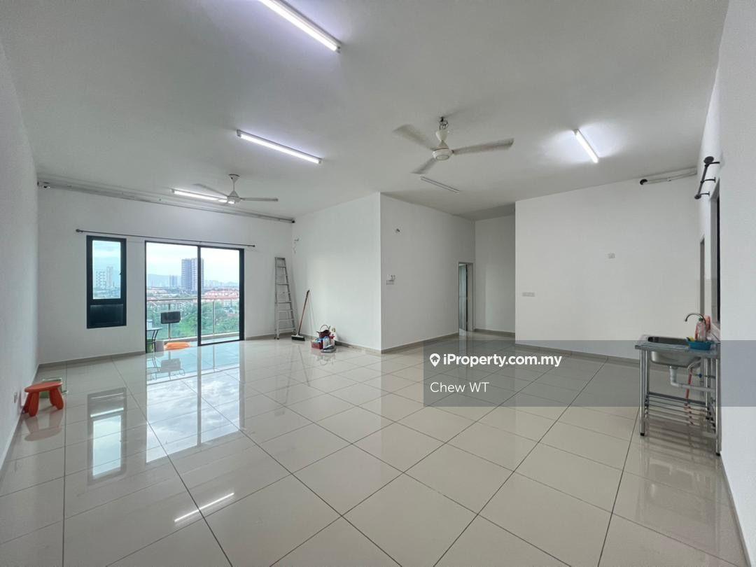 Full Loan Cheapest Luxury Prominence Condo @ Facing Swimming Pool @ Bm