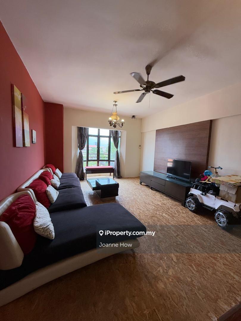 Below Bank Value Straits Court Condominum Ujong Pasir Melaka
