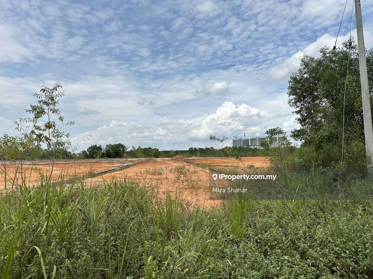 Banglo Land Bukit Damar Dengkil For Sale