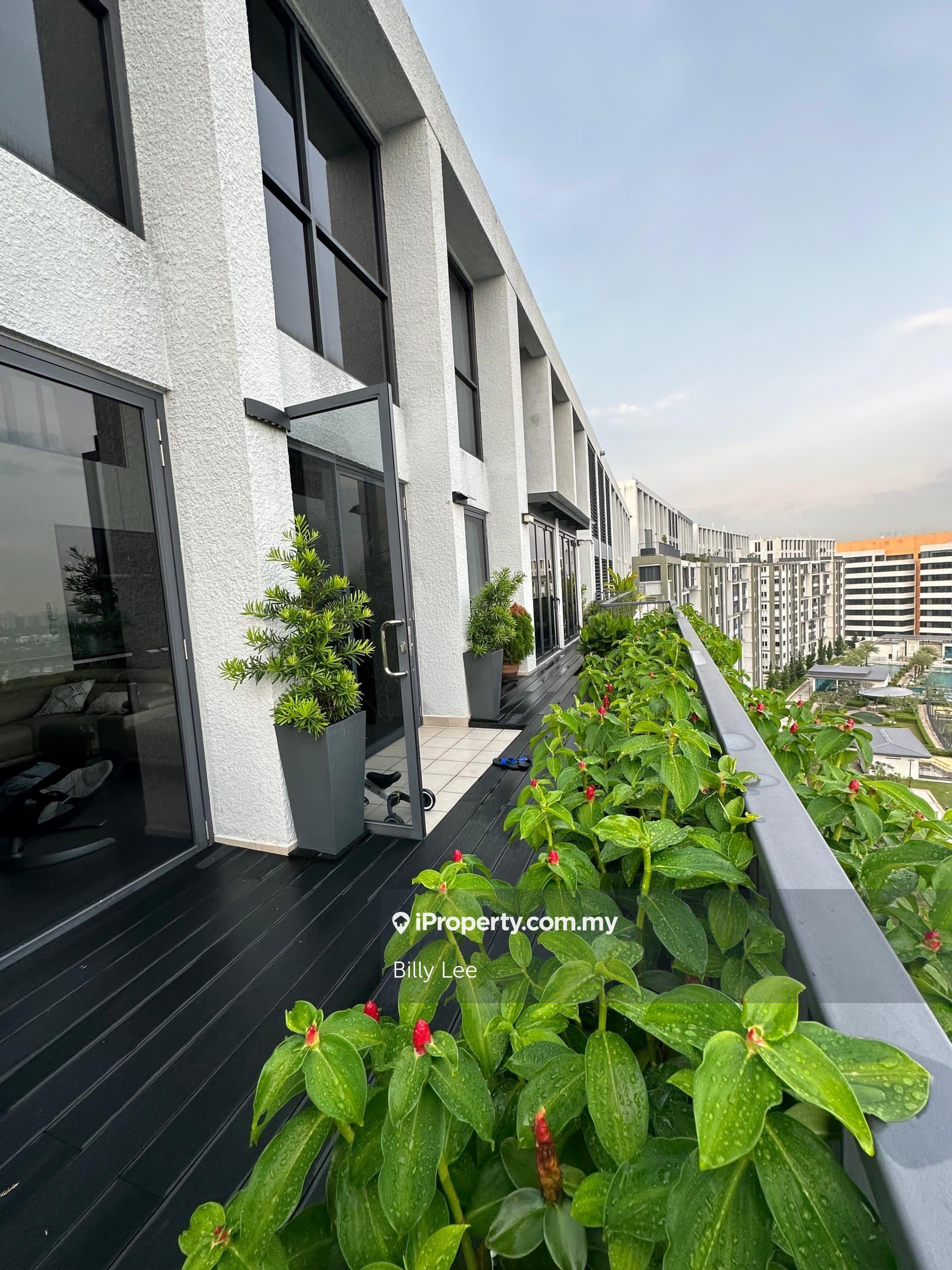 Fully Furnished Penthouse with Private Garden For Rent in Shah Alam