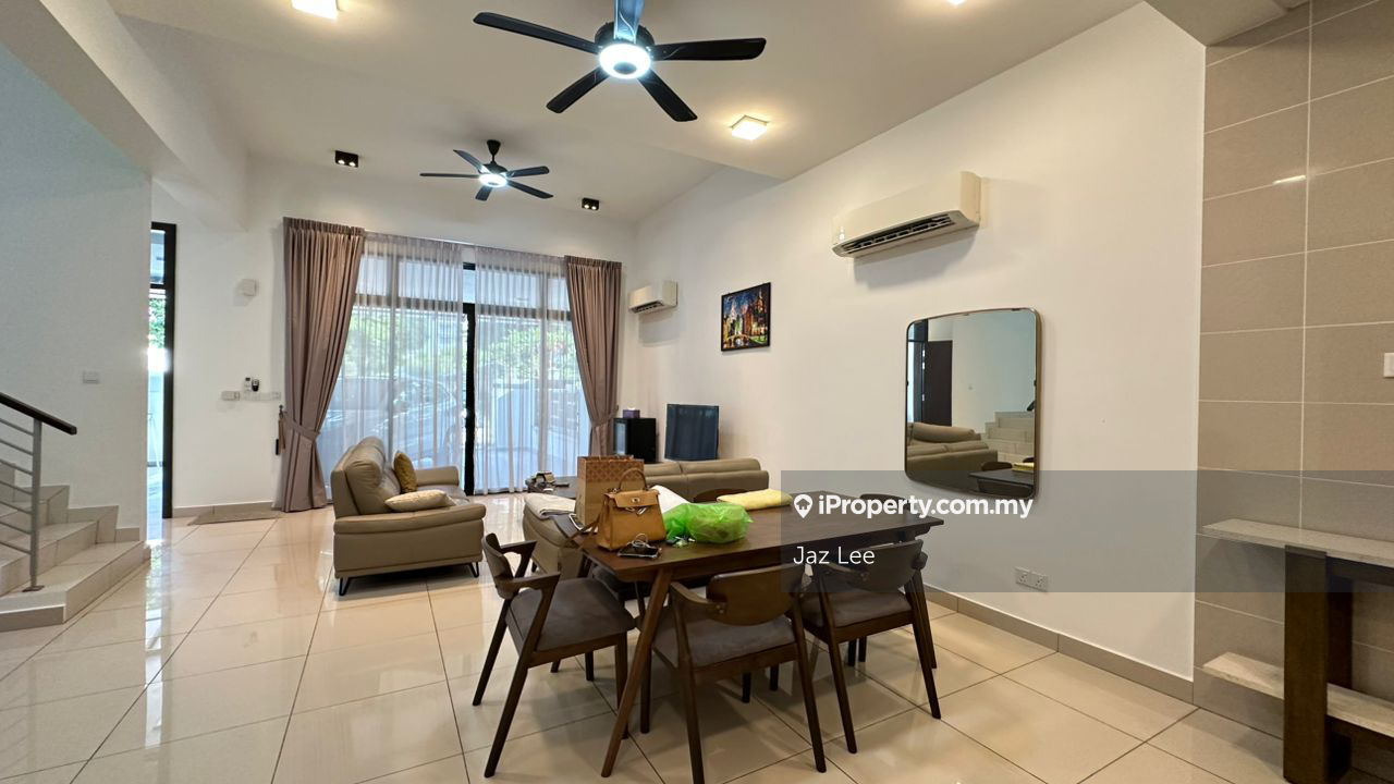 Horizon Hills Double Storey Terraced House