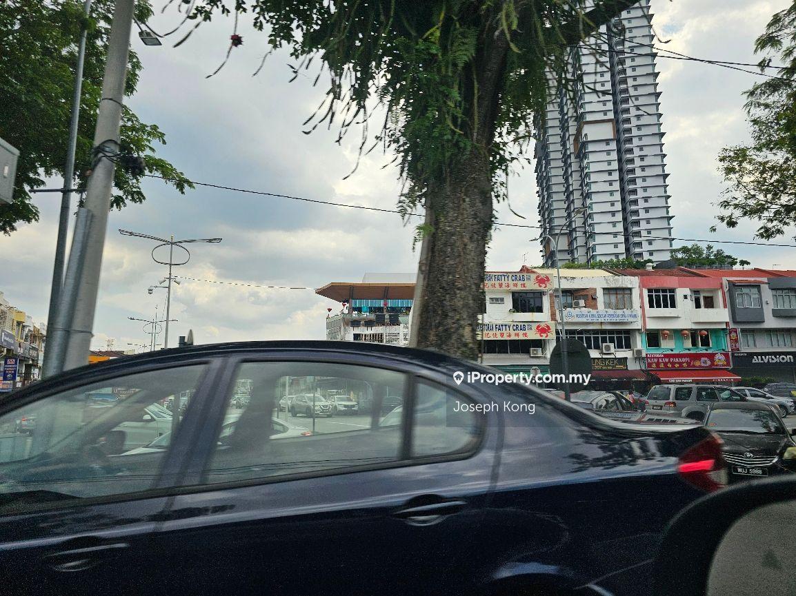 3 storey shop Taman Megah
