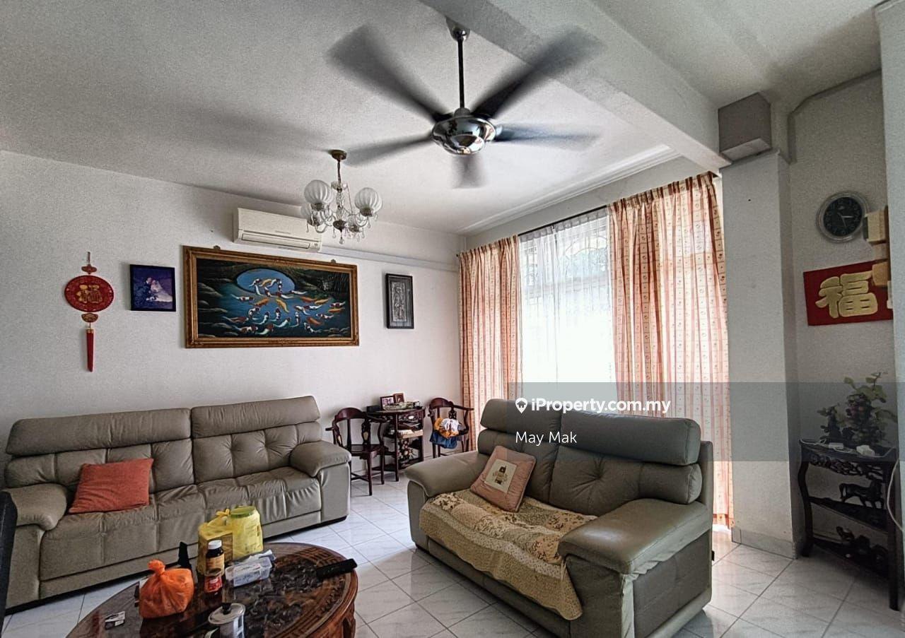 Freehold Renovated Furnished 2 Storey Taman Kasturi Semabok Melaka