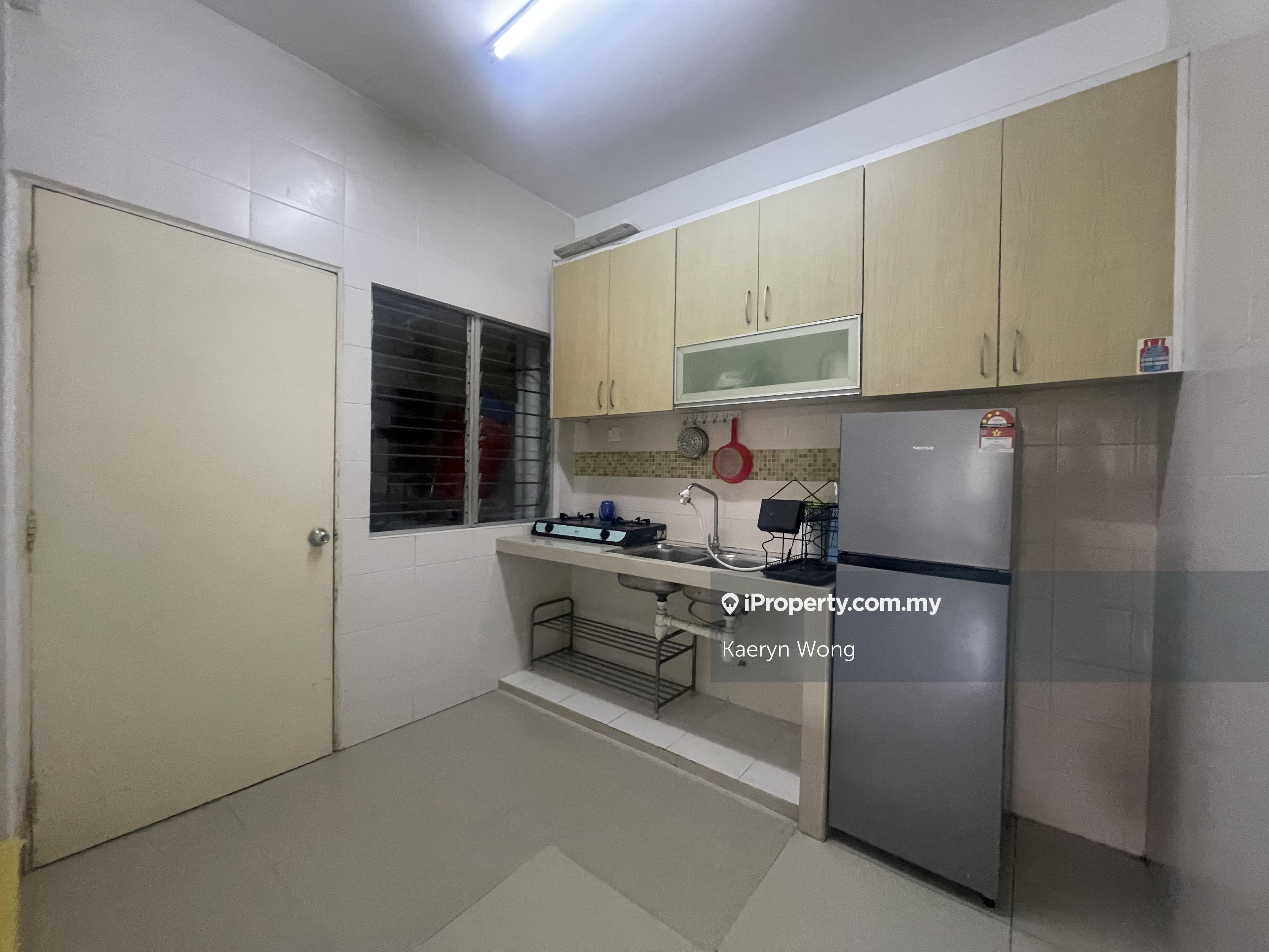 Fully furnished and covered car park unit