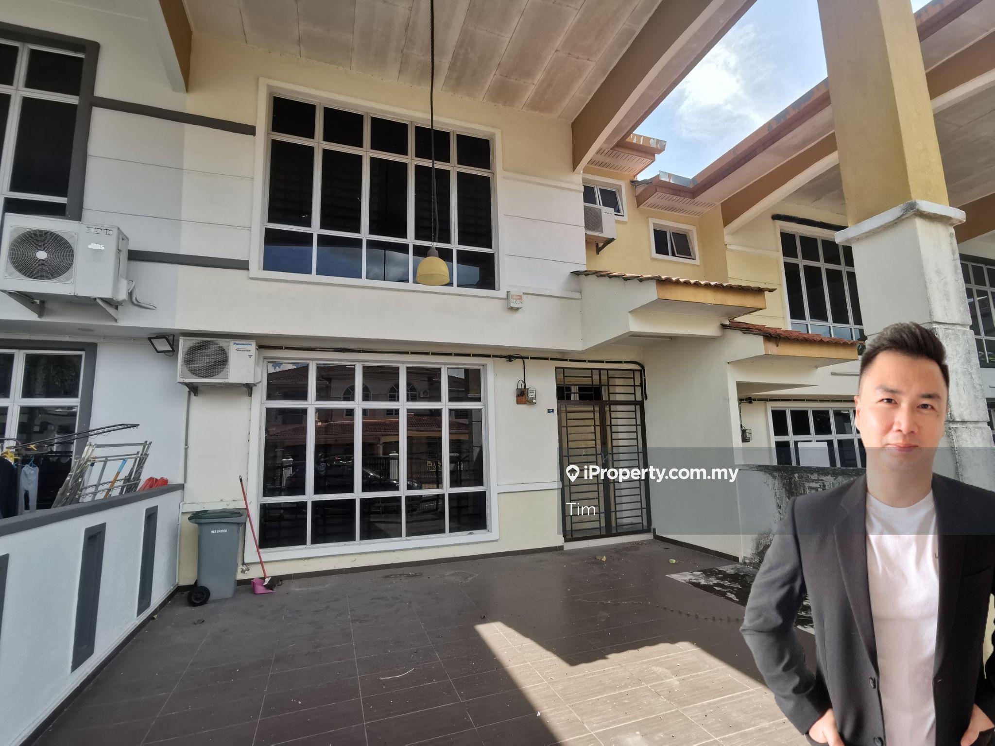 Freehold 2sty House. Full Loan Available. Welcome Viewing & Discuss