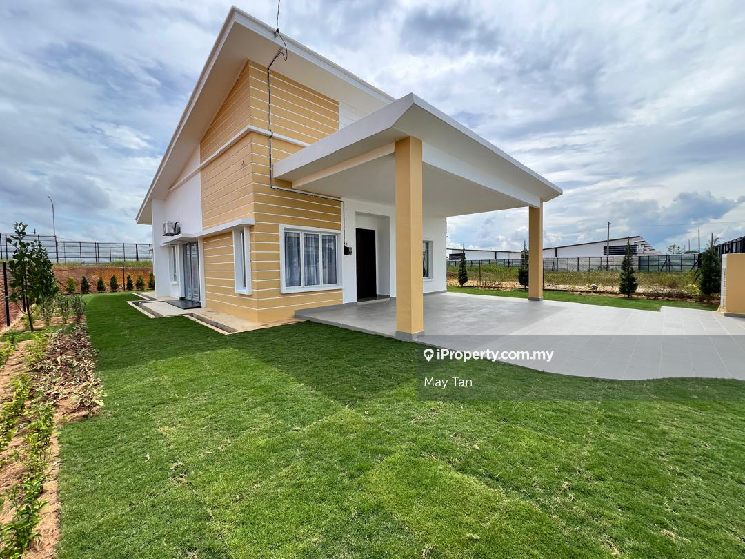 Single storey Bungalow /Taman Sri lambak