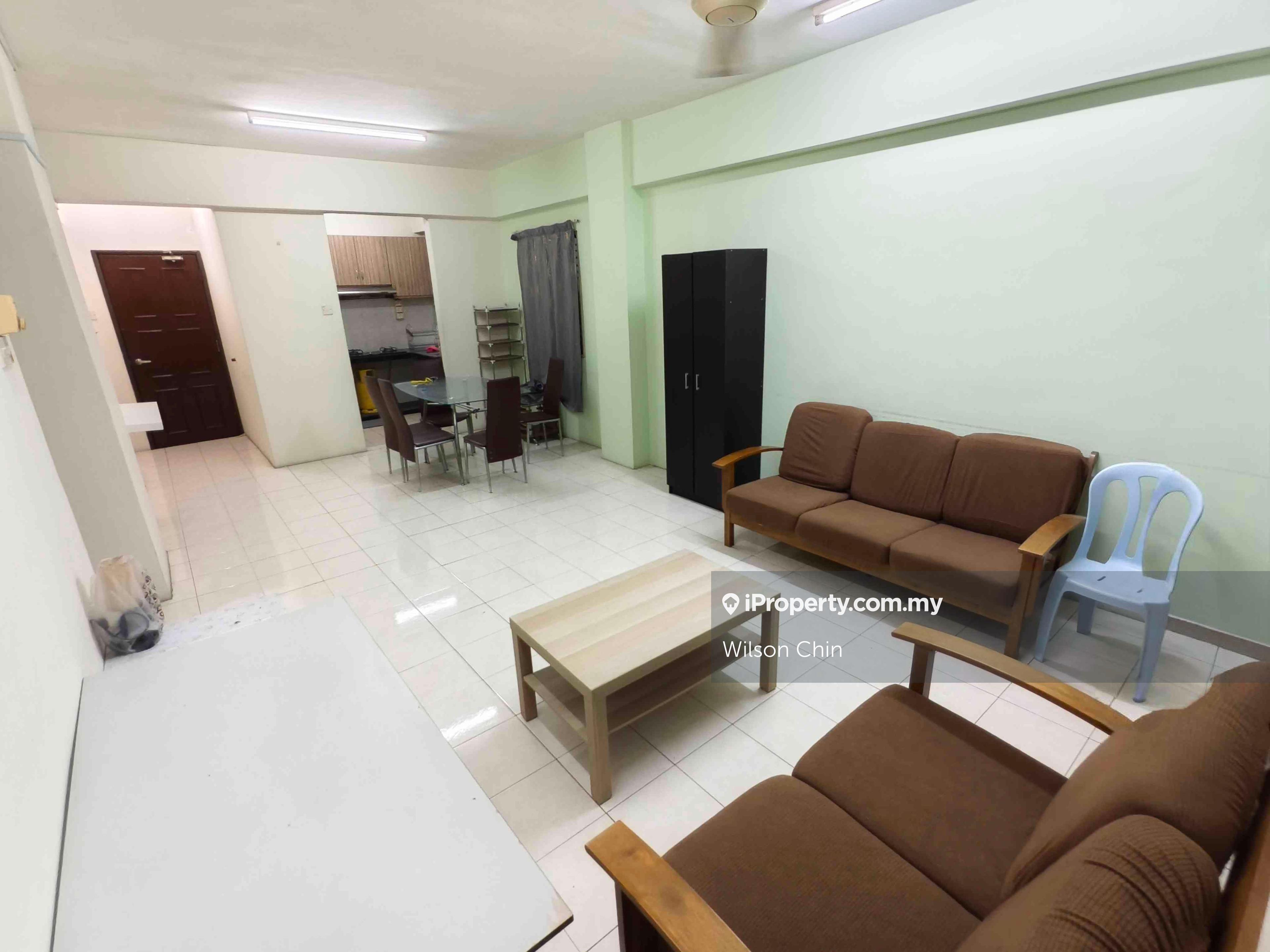 Bandar Menjalara, Medan Putra Condo 
