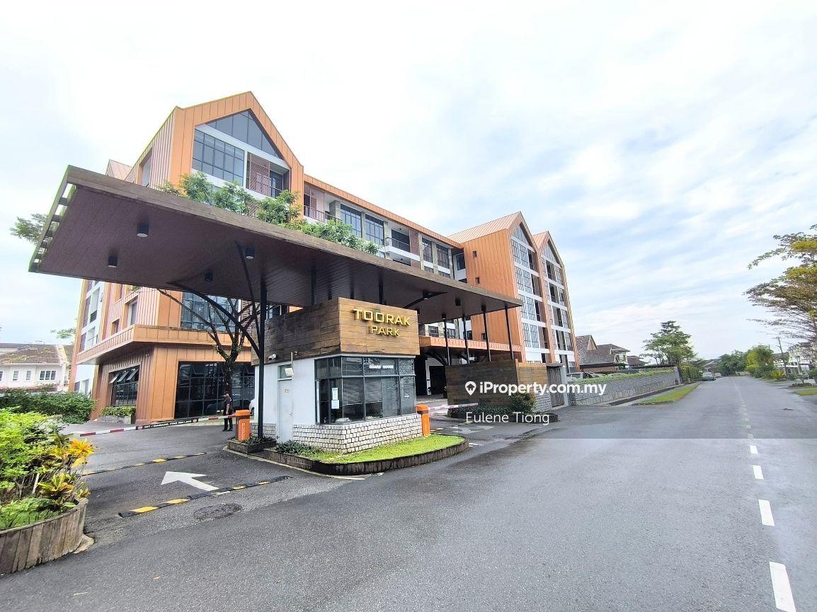 Toorak Park - 101 / Seladah (3 bedrooms)