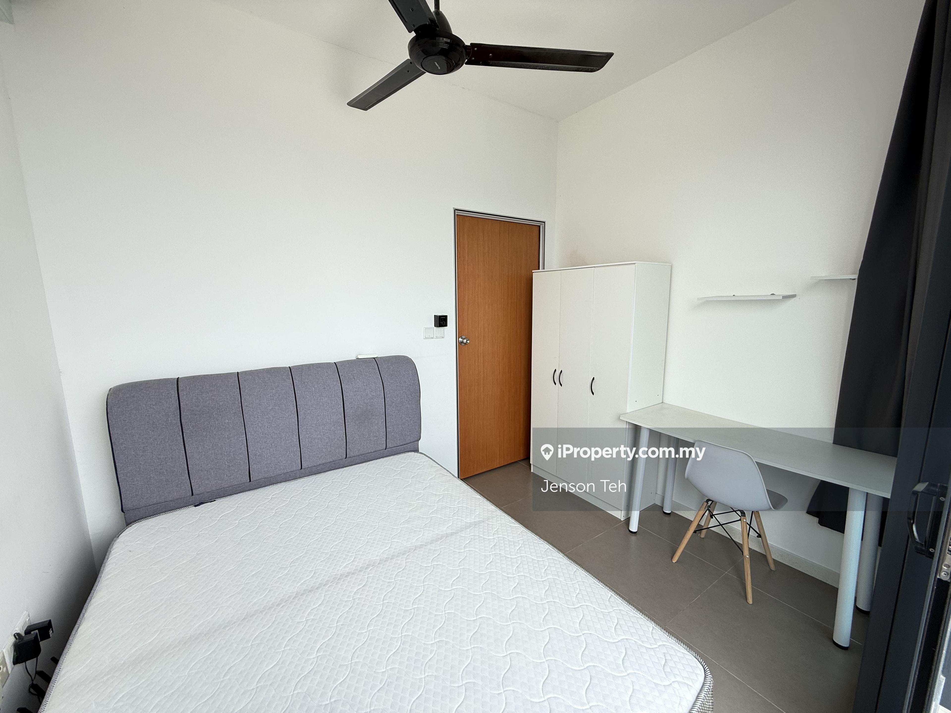 Fully Furnished Balcony Room, 1st Aug Move In! Direct Link to MRT