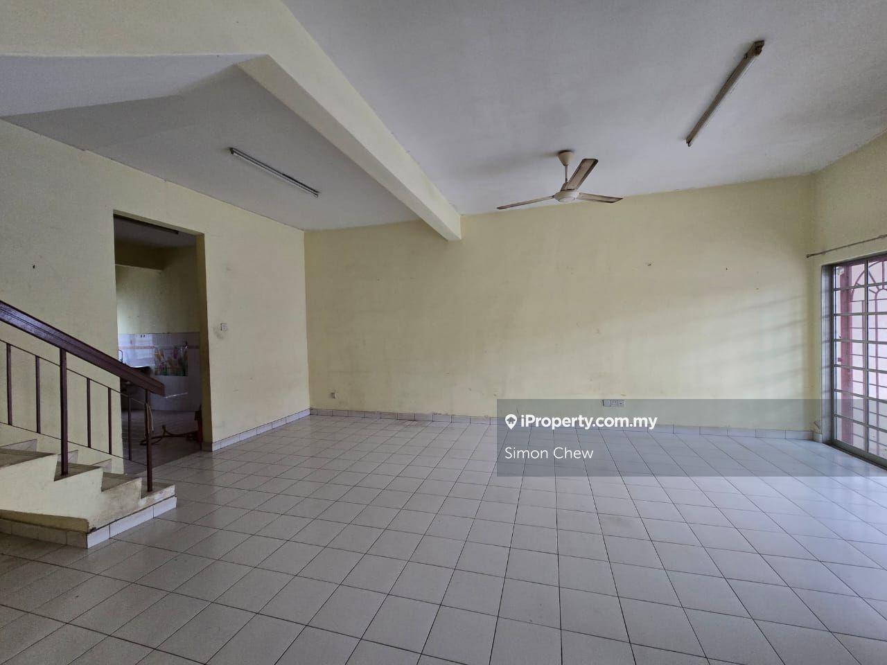 Bandar Puteri Klang Double Storey Jalan Pending For Rent