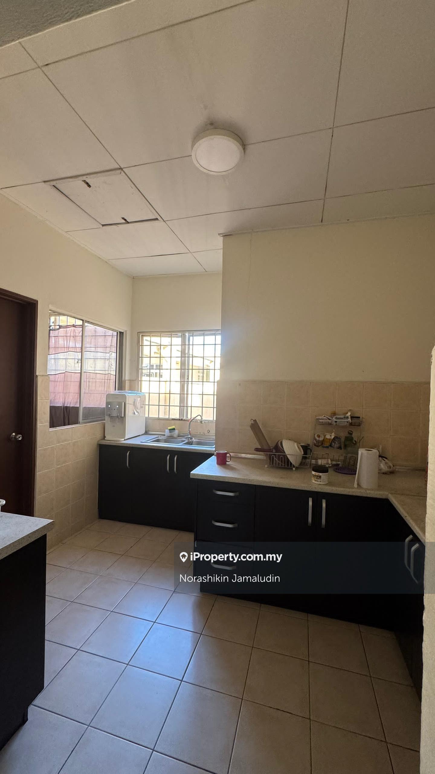 Quiet enviornment, good location