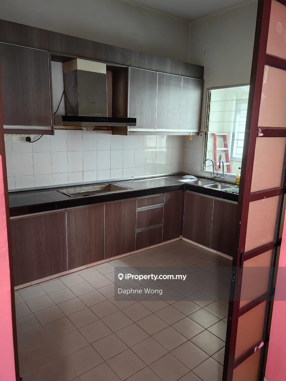 Sri Begonia Apartment, Bandar Puteri Puchong, Puchong, Renovated