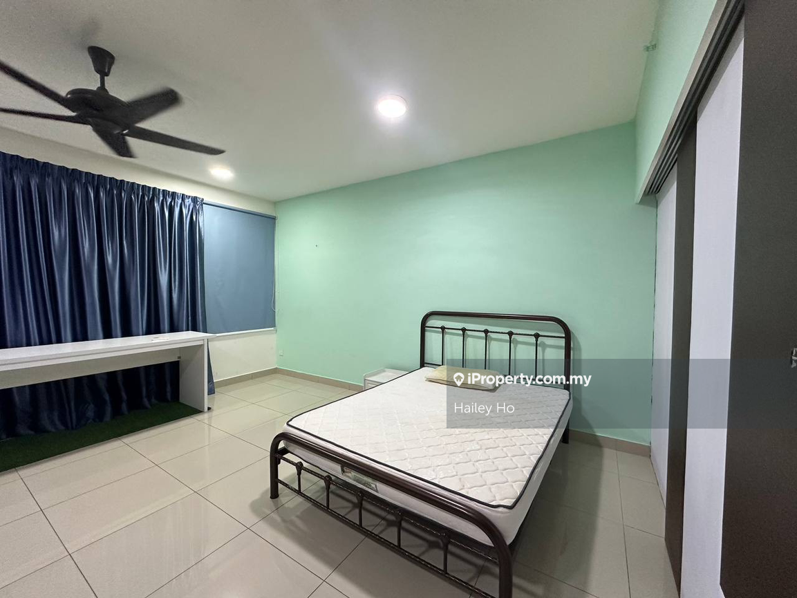 Trefoil Nice Studio Fully Furnished For Sale