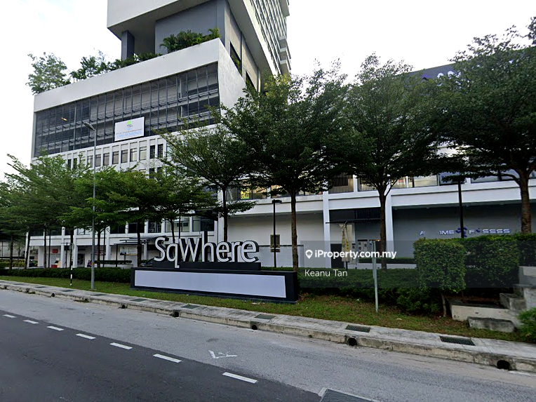 Below Market Price!! Motivated Seller, 1 Bedroom Unit Linked to MRT