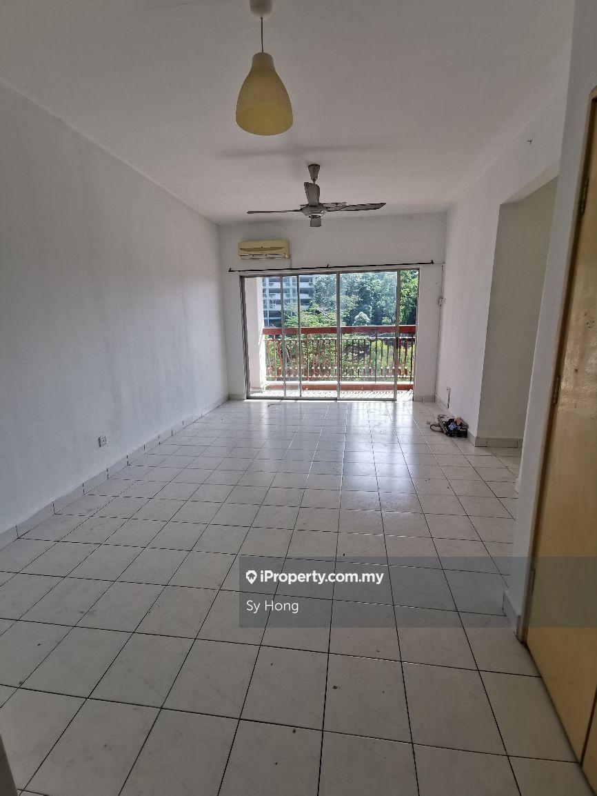 High Floor Sunway View Apartment for Sale