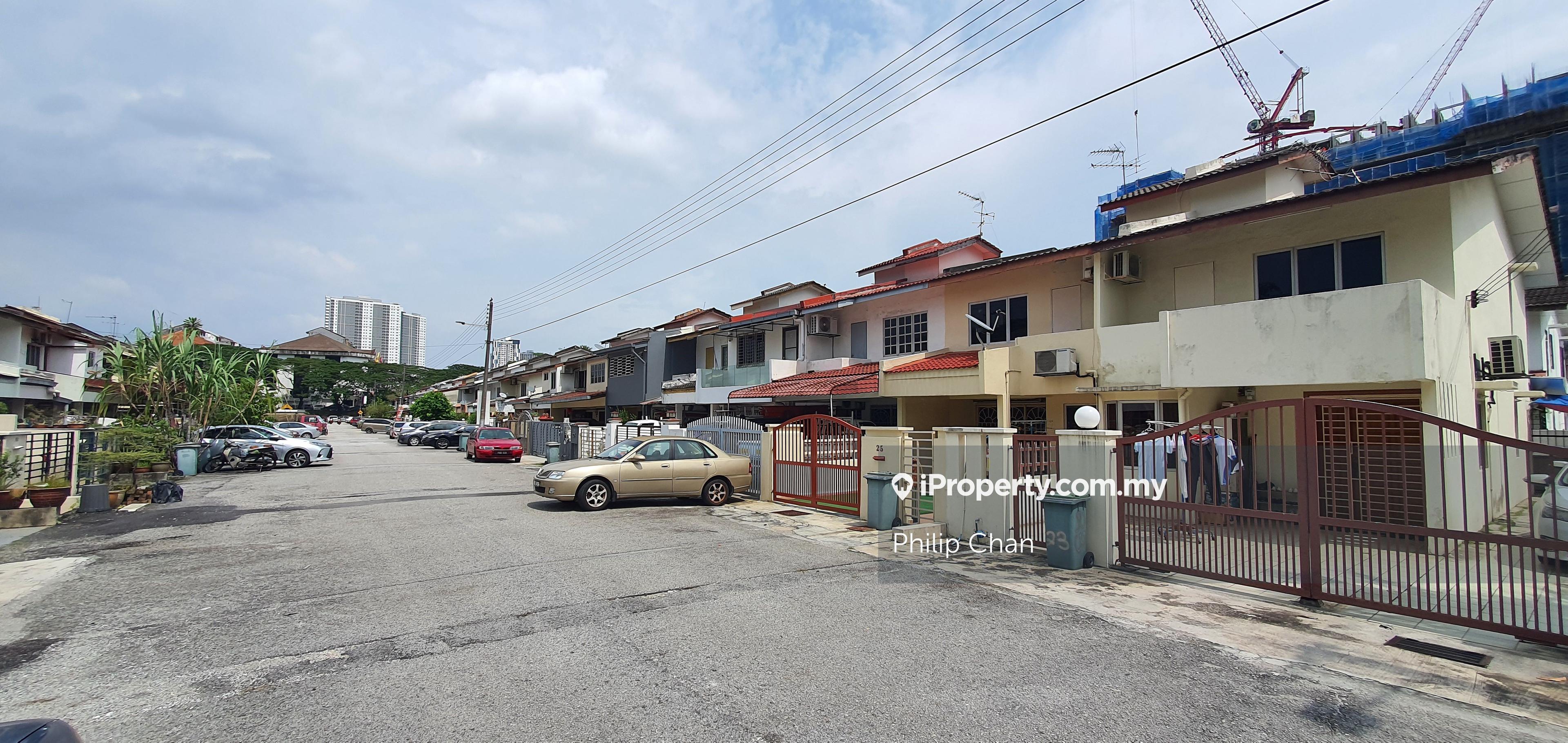 Terrace house for Sale