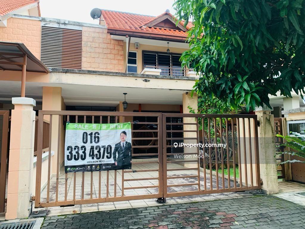 3.5 storey terrace house @ Renovated @ Well maintained