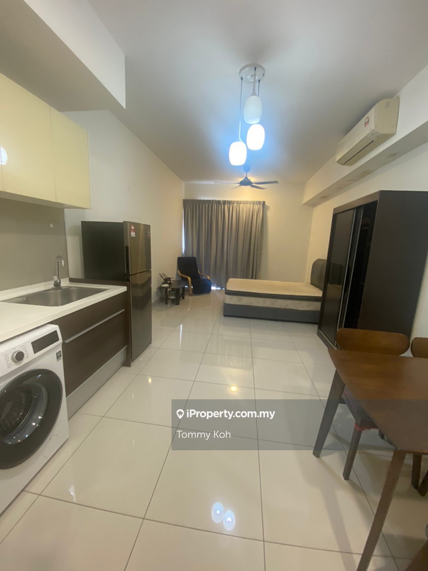 Balcony Unit for Rent
