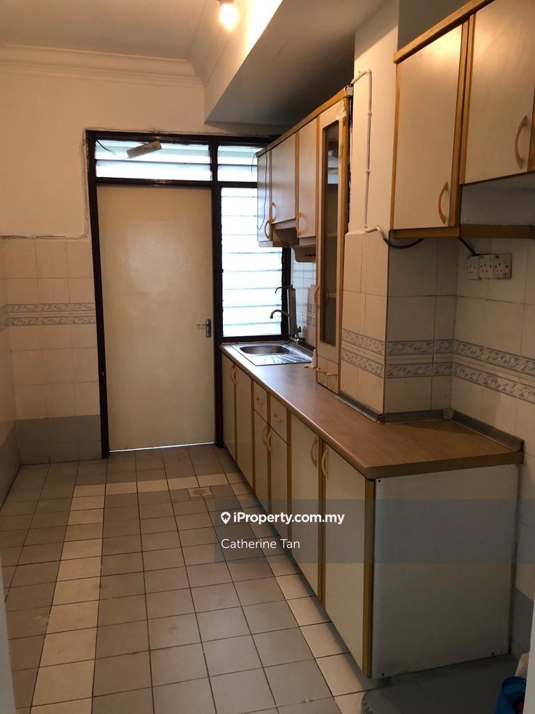 Sri Bayu Condominium USJ 11 Townhouse for Rent
