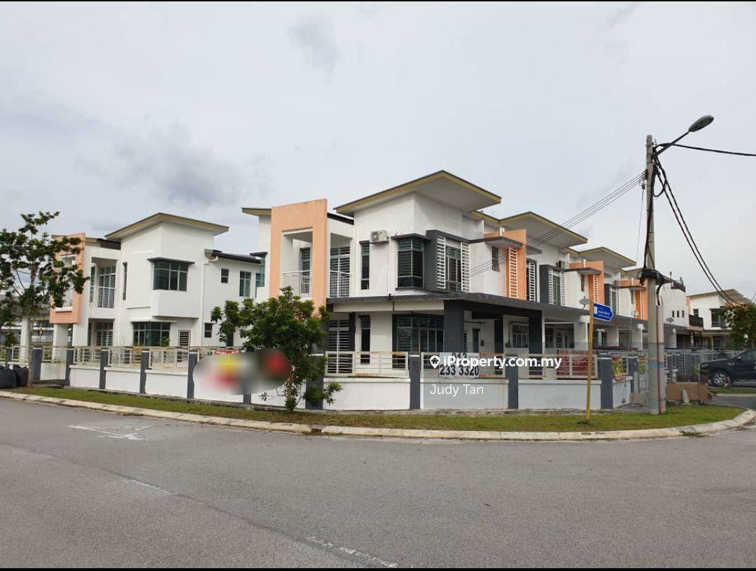 Corner Lot Double Storey House for Sale