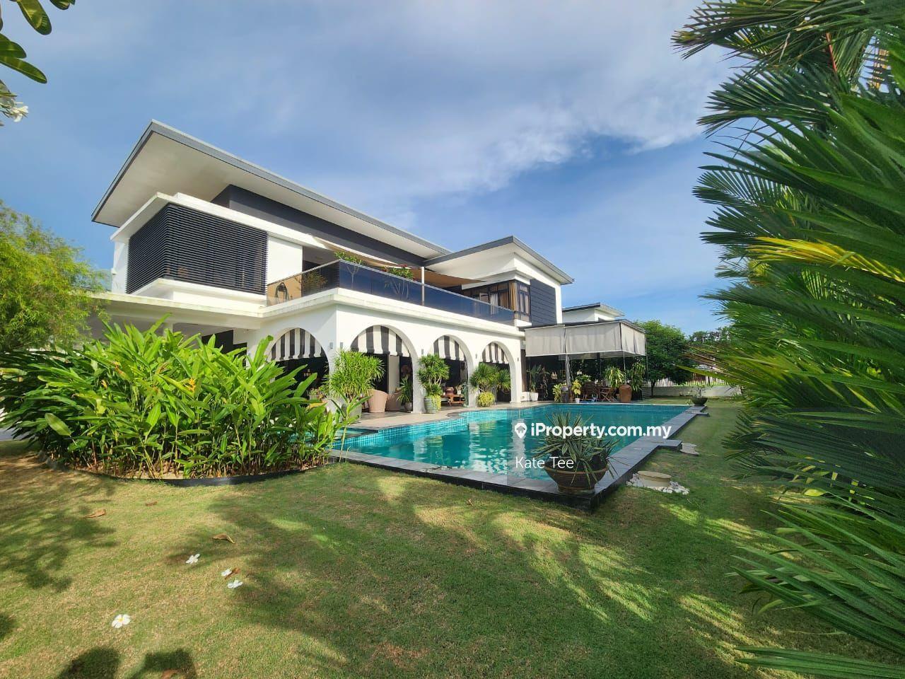 Horizon Hills Bungalow Unit with Swimming Pool