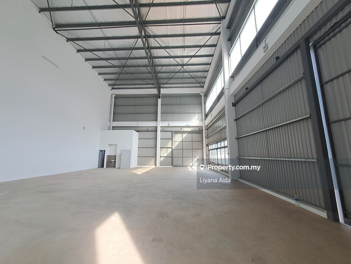 3 Storey Factory Elmina Business Park For Rent