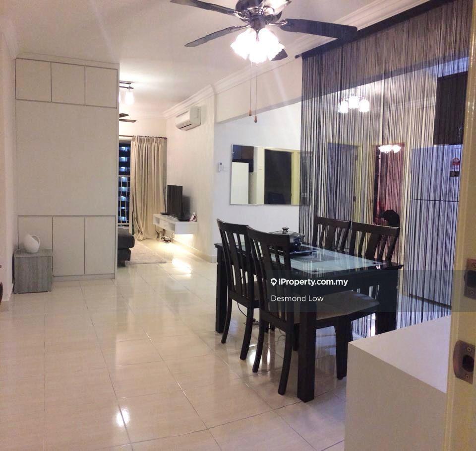 Worth Buy Unit, Renovated, 1 Carpark, View To Offer 
