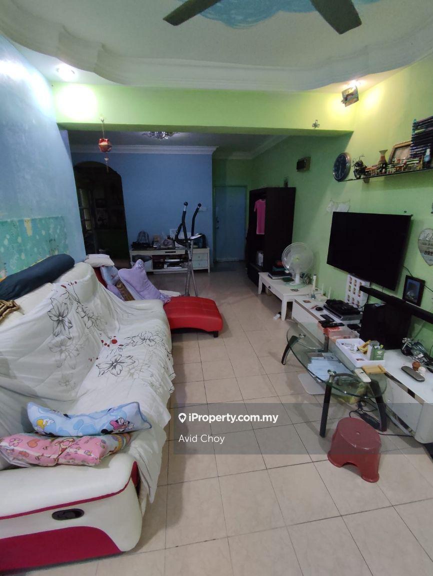 Putri Ria Apartment, Megah Ria for sale (Renovated)(cover parking)