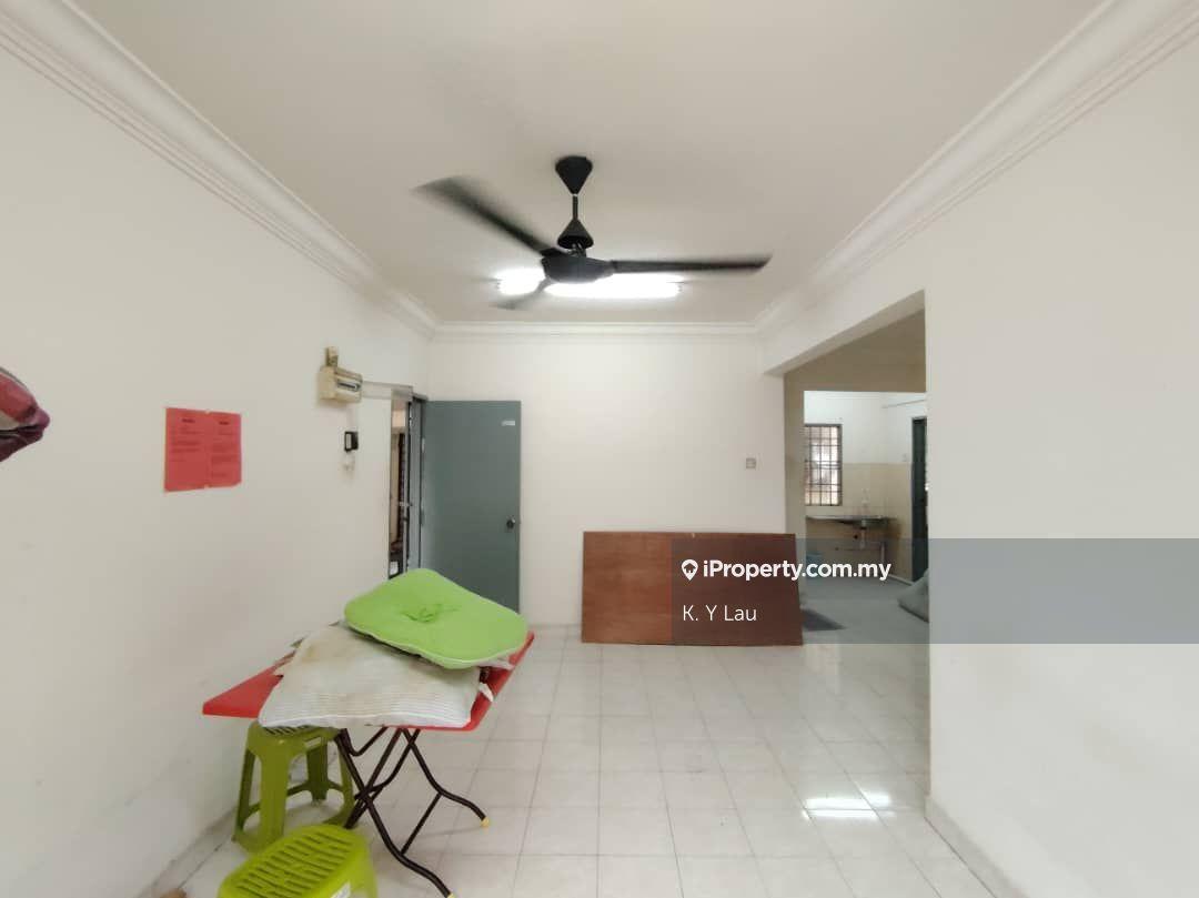 Tainia Apartment for Rent