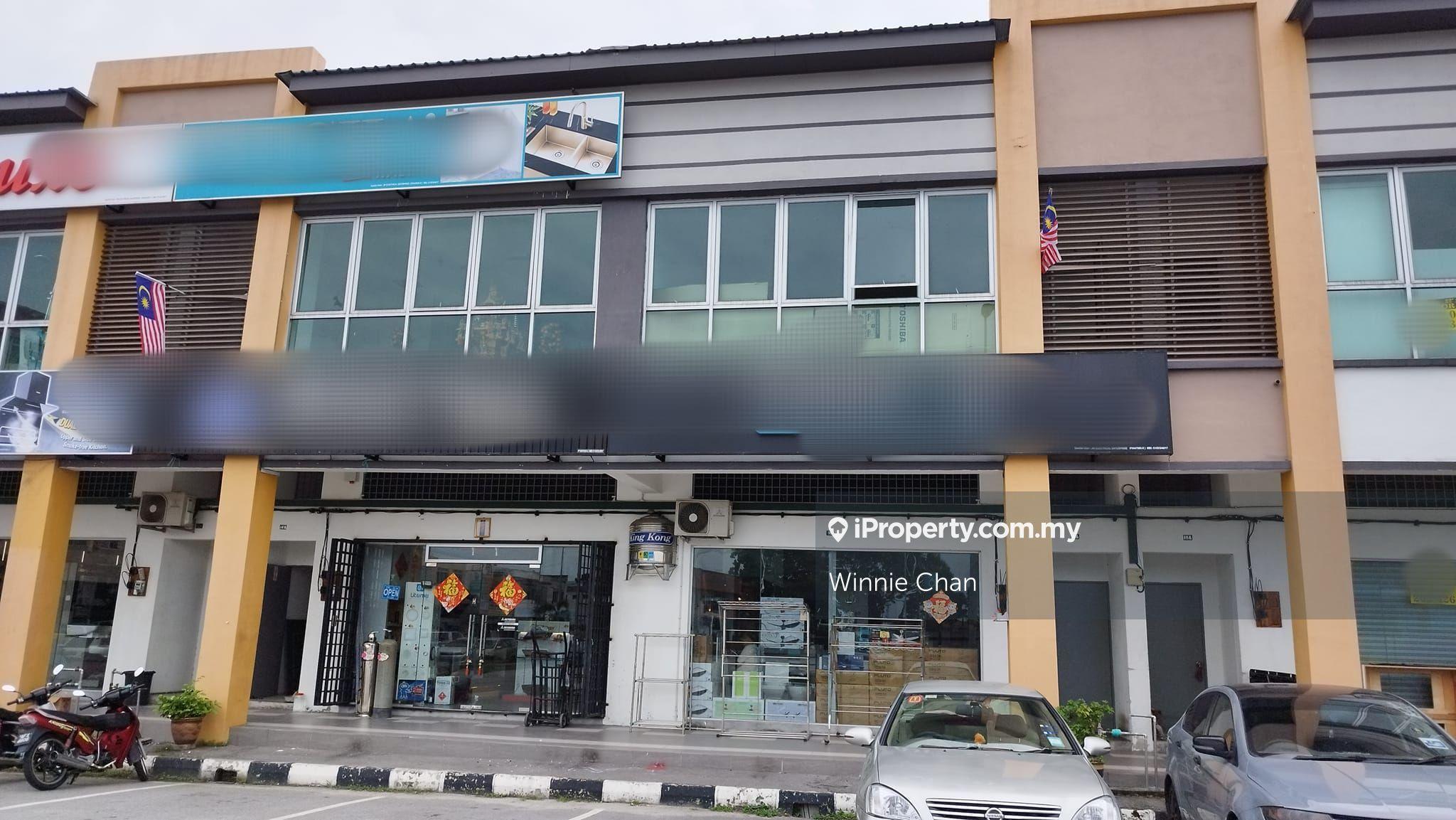 Station 18 Ipoh 4 adjoining Double Storey Shop Lot