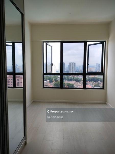 Below Market Value @ The Era @ Many Unit On Hand