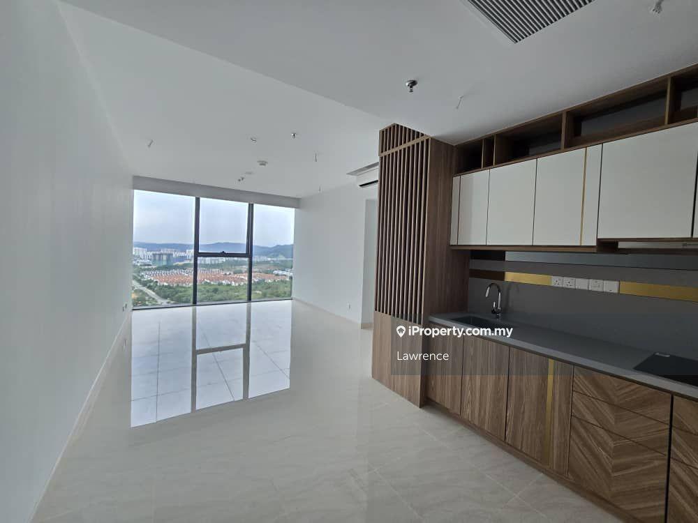 Top Residency at Setia Alam 5 Star Hotel, Furnished Unit For Rent