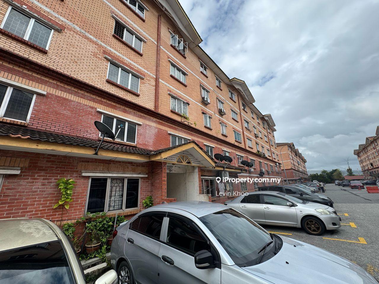 Rajawali Apartment @ Blok Merak , Bandar Country Homes ,Tingkat Satu